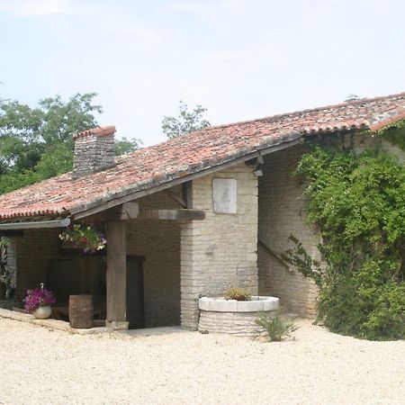 Le Logis De L'Espoir Bed & Breakfast Jauldes Exterior photo